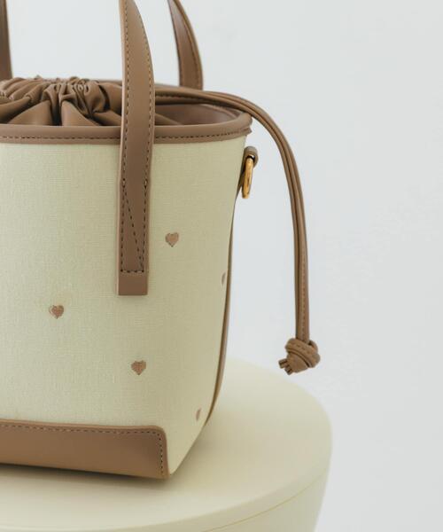 RODE SKO（ロデスコ）の「『WEB/一部店舗限定カラー』刺繍バケツバッグ（ハンドバッグ・レディース・ブラック/ベージュ/ベージュ系その他・ONE）」の6枚目の写真