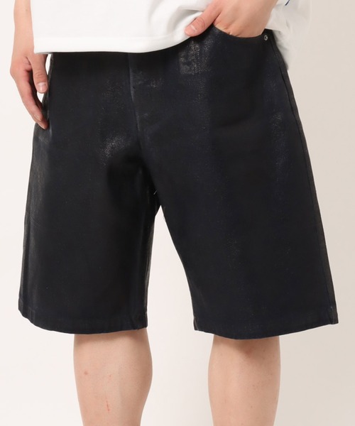 atmos(アトモス)の「atmos Foil Print Denim Shorts / アトモス フォイル プリント デニム ショーツ(その他パンツ・メンズ・ブラック/ブルー・M/L/XL)」の2枚目の写真