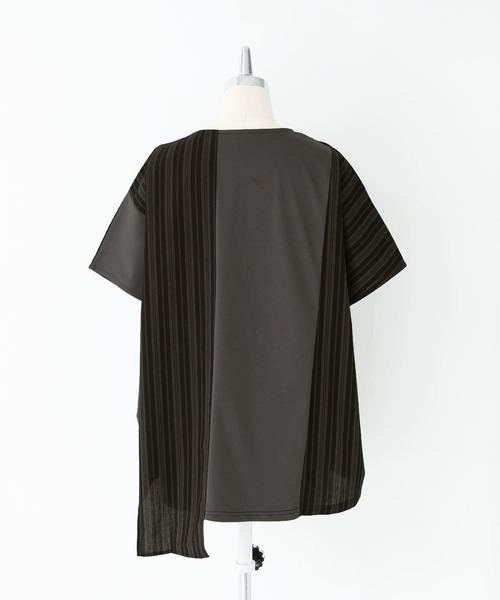 kOhAKU(コハク)の「ストライプ切替ドルマンカットソー(Tシャツ/カットソー・レディース・チャコール/ブラック・FREE)」の19枚目の写真
