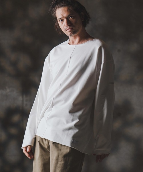GLIMCLAP（グリムクラップ）の「msw1705-Boxy silhouette long sleeve T-shirt-Mini pile sweat fabric- スウェット（Tシャツ/カットソー・メンズ・ホワイト/ブラック・S/M/L）」の3枚目の写真