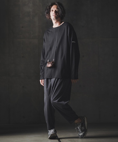 GLIMCLAP（グリムクラップ）の「msw1705-Boxy silhouette long sleeve T-shirt-Mini pile sweat fabric- スウェット（Tシャツ/カットソー・メンズ・ホワイト/ブラック・S/M/L）」の13枚目の写真