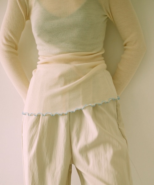 me.(ミードット)の「【 me. / ミードット 】merino washable wool ロングスリーブ me-23308 HPI(Tシャツ/カットソー・レディース・ダークグレー/イエロー/オフホワイト/グレイッシュベージュ/アイボリー/ライトブルー/ベージュ/チャコール・FREE)」の17枚目の写真