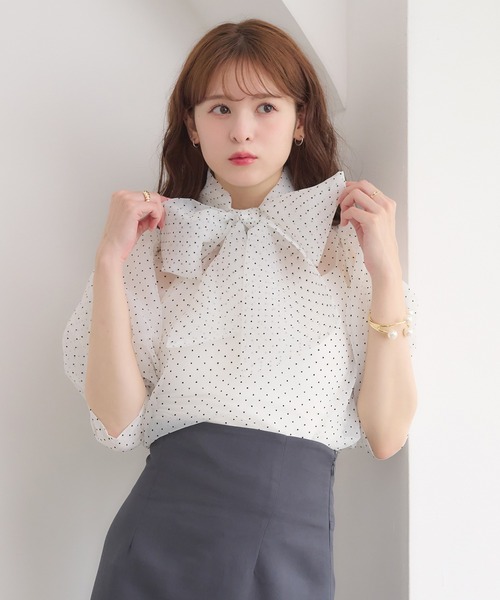 Ambre Neige(アンブルネージュ)の「2way big ribbon blouse / 2wayビッグリボンウラウス(シャツ/ブラウス・レディース・オフホワイト/ブラック/ラベンダー・FREE)」の6枚目の写真