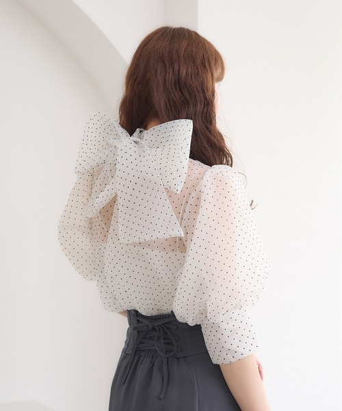 Ambre Neige(アンブルネージュ)の「2way big ribbon blouse / 2wayビッグリボンウラウス(シャツ/ブラウス・レディース・オフホワイト/ブラック/ラベンダー・FREE)」の10枚目の写真