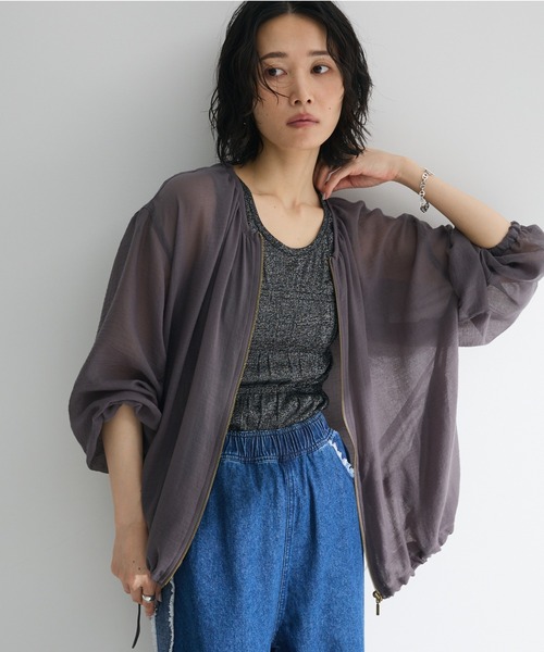 Green　Parks（グリーンパークス）の「イージーケアシアーボイルシャツブルゾン（ブルゾン・レディース・ベージュ/ブラック/グレー・FREE）」の2枚目の写真