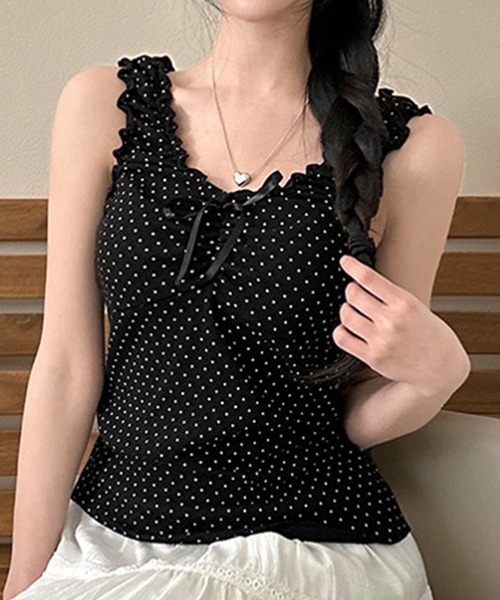 Nia(ニア)の「Nia(ニア)/ドット柄 ギャザーフリルタンクトップ(タンクトップ・レディース・ブラック/ホワイト・SMALL/MEDIUM)」の8枚目の写真