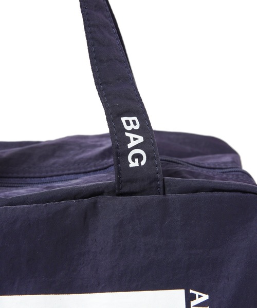 AMERICAN RAG CIE（アメリカンラグシー）の「【MEN , WOMEN】for BAYFLOW THINK MINI BOSTON BAG（ボストンバッグ・レディース・グレー/ネイビー・FREE）」の9枚目の写真