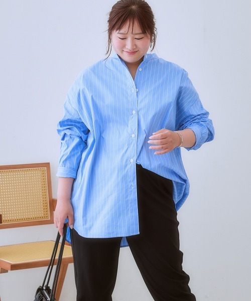 SMILE LAND（スマイルランド）の「＜大きいサイズ＞バックギャザーデザインストライプシャツチュニック（シャツ/ブラウス・レディース・ネイビー系/サックスブルー系・5L/4L/LL/L/3L）」の5枚目の写真