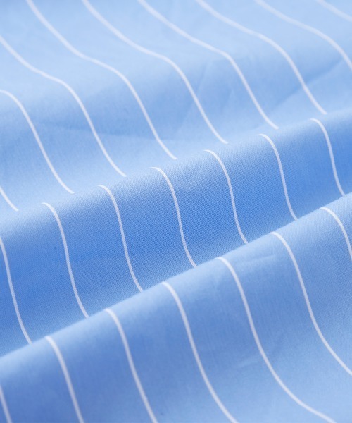 SMILE LAND（スマイルランド）の「＜大きいサイズ＞バックギャザーデザインストライプシャツチュニック（シャツ/ブラウス・レディース・ネイビー系/サックスブルー系・5L/4L/LL/L/3L）」の10枚目の写真