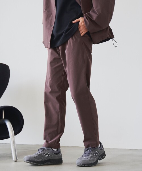 coen（コーエン）の「ハイカーテックスリムパンツ【防シワ/ストレッチ/撥水/ウォッシャブル】（その他パンツ・メンズ・ブラック/ダークブラウン/ダークグレー・S/M/L/XL）」の5枚目の写真