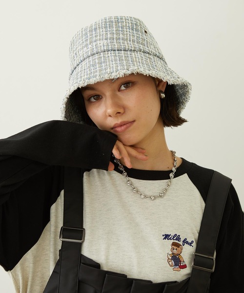MILKFED.（ミルクフェド）の「TWEED FRINGE BUCKET HAT（ハット・レディース・グレー/ブルー/ブラウン・ONE SIZE）」の4枚目の写真