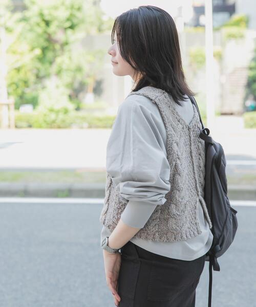 EKAL（エカル）の「ウール混ネップベスト（ニット/セーター・レディース・ベージュ/チャコールグレー・ONE）」の3枚目の写真