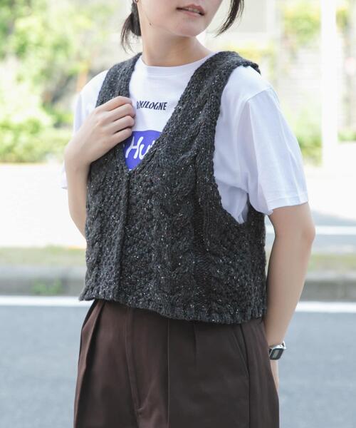 EKAL（エカル）の「ウール混ネップベスト（ニット/セーター・レディース・ベージュ/チャコールグレー・ONE）」の10枚目の写真