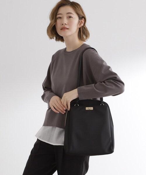 grove(グローブ)の「ヒネリポケット2WAYリュック(バックパック/リュック・レディース・ブラック/ブラウン系/ライトベージュ/ブラック系7・00)」の2枚目の写真