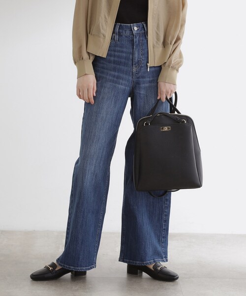 grove(グローブ)の「ヒネリポケット2WAYリュック(バックパック/リュック・レディース・ブラック/ブラウン系/ライトベージュ/ブラック系7・00)」の1枚目の写真