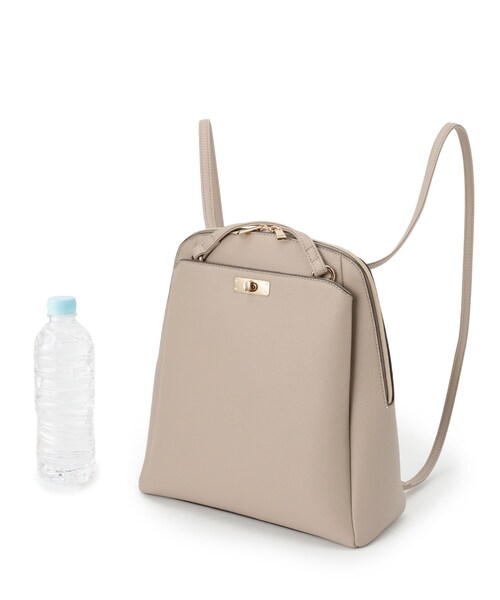 grove(グローブ)の「ヒネリポケット2WAYリュック(バックパック/リュック・レディース・ブラック/ブラウン系/ライトベージュ/ブラック系7・00)」の13枚目の写真