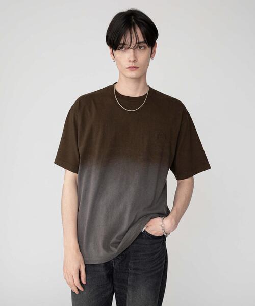 BROWNY（ブラウニー）の「BROWNY/グラデーションワンポイントTシャツ（Tシャツ/カットソー・メンズ・グレー系その他/ブラック系その他/ブラウン系その他・MEDIUM/LARGE）」の6枚目の写真