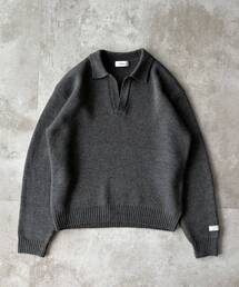 FFEIN | 【FFEIN（フェイン）】ネーム付きスキッパーニット / ニット セーター ポロカラー シンプル 無地 ワンポイント(ニット/セーター)