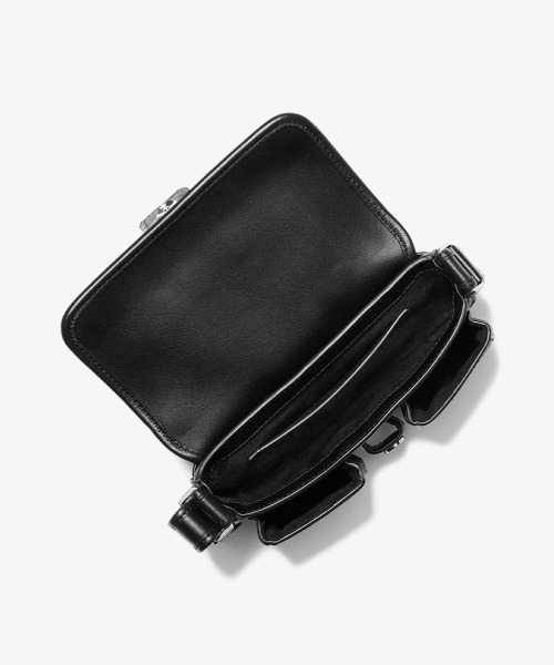 MICHAEL KORS(マイケルコース)の「COLBY エンパイア シグネチャーロゴ ショルダー エクストラスモール(ハンドバッグ・レディース・ブラック・FREE)」の6枚目の写真