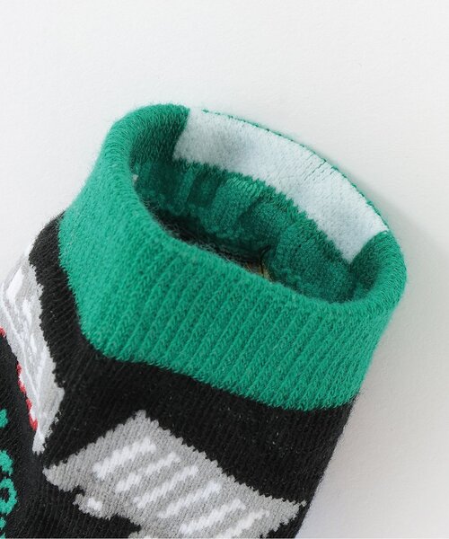 kladskap（クレードスコープ）の「電車クルーソックス（ソックス/靴下・キッズ・ブラック/オフホワイト・11-13cm/S(13-15cm)/M(16-18cm)/L(18-20cm)）」の3枚目の写真