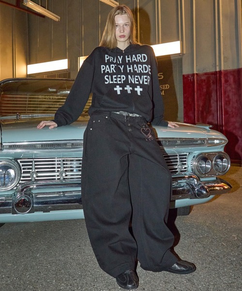 OY(オーワイ)の「『OY/オーワイ』PRAY HARD HOODIE ZIP UP/プレイハードジップアップパーカー(パーカー・レディース・ホワイト/ブラック・M/L)」の17枚目の写真