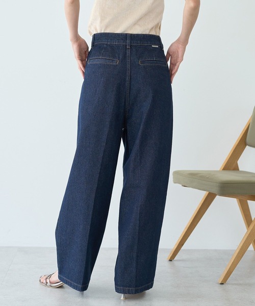 AMERICAN HOLIC（アメリカンホリック）の「タックワイドデニム（デニムパンツ・レディース・ブラック/ワンウォッシュ・S/L/M）」の9枚目の写真