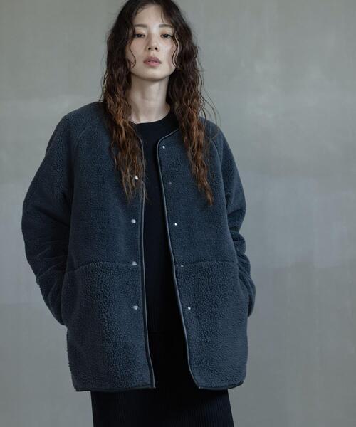 URBAN RESEARCH Sonny Label（アーバンリサーチサニーレーベル）の「リバーシブルボア撥水キルティングコート（その他アウター・レディース・アイボリー/ブラック/ベージュ系その他・FREE）」の22枚目の写真