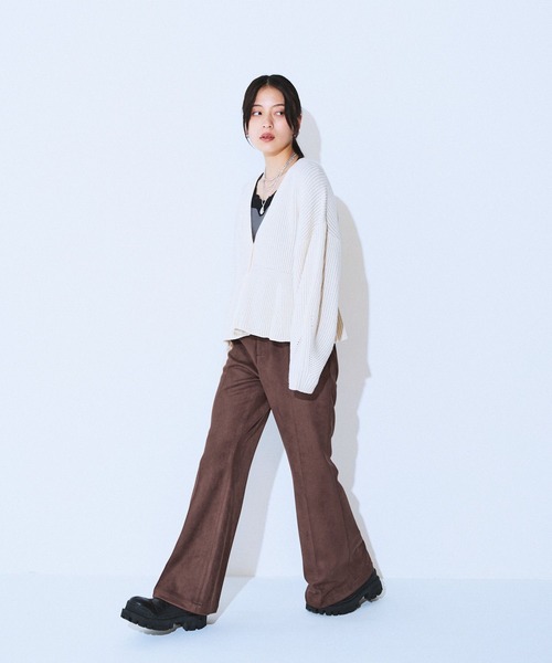 JEANASIS（ジーナシス）の「ヌバックフレアパンツ/581661（その他パンツ・レディース・オフホワイト/ブラック/ブラウン/ネイビー・SMALL/MEDIUM）」の20枚目の写真