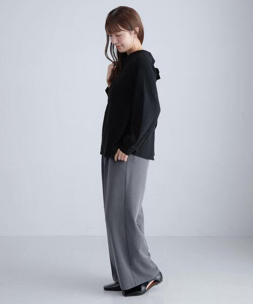 URBAN RESEARCH Sonny Label(アーバンリサーチサニーレーベル)の「『WEB限定』バックリボンもちもちニット(ニット/セーター・レディース・ベージュ/ブラック/グレー・FREE)」の20枚目の写真