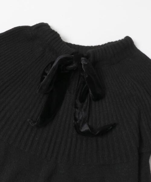 URBAN RESEARCH Sonny Label（アーバンリサーチサニーレーベル）の「『WEB限定』バックリボンもちもちニット（ニット/セーター・レディース・ベージュ/ブラック/グレー・FREE）」の6枚目の写真