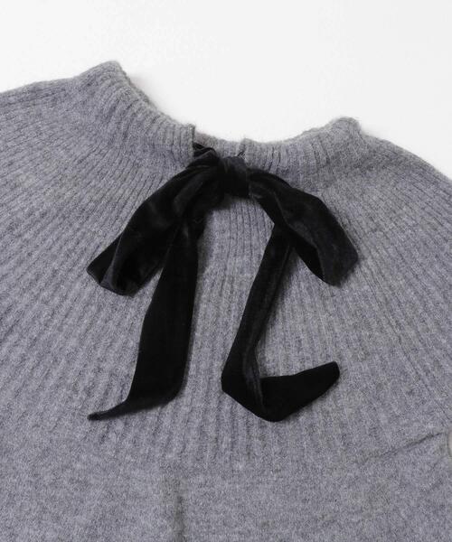 URBAN RESEARCH Sonny Label（アーバンリサーチサニーレーベル）の「『WEB限定』バックリボンもちもちニット（ニット/セーター・レディース・ベージュ/ブラック/グレー・FREE）」の15枚目の写真