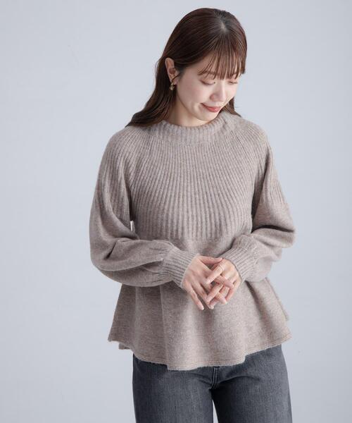 URBAN RESEARCH Sonny Label（アーバンリサーチサニーレーベル）の「『WEB限定』バックリボンもちもちニット（ニット/セーター・レディース・ベージュ/ブラック/グレー・FREE）」の16枚目の写真