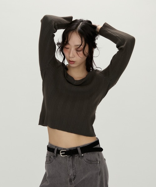 NUJOH(ヌゾ)の「Urban Essential Ribbed Knit / アーバンエッセンシャル リブニット(Tシャツ/カットソー・レディース・ブラック/チャコールグレー/ブラウン/グレイッシュベージュ・FREE)」の2枚目の写真