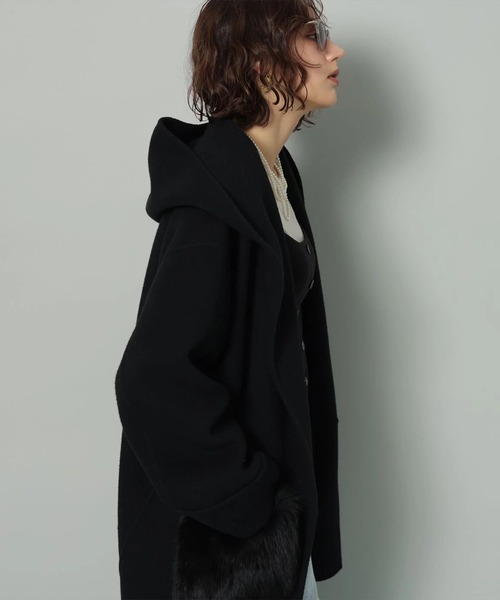 Arpege story（アルページュストーリー）の「ファー付きフードリバー