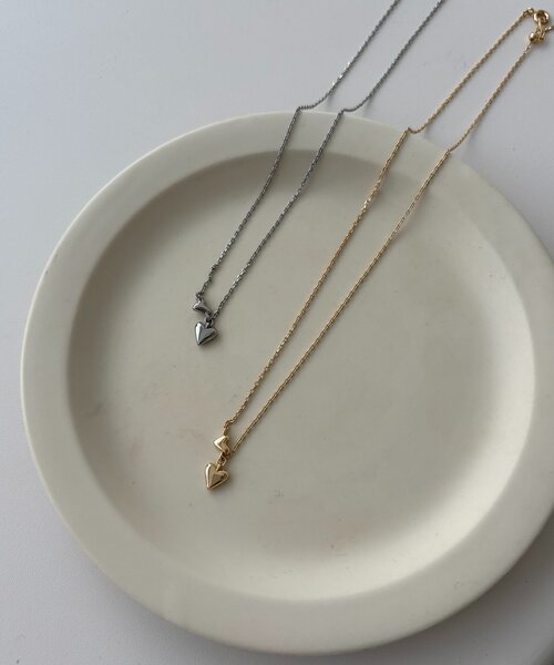 CAPRICIEUX LE'MAGE（カプリシューレマージュ）の「〈GOLDY/ゴールディ〉親子ハートプチネックレス（ネックレス・レディース・シルバー/ゴールド・FREE）」の4枚目の写真