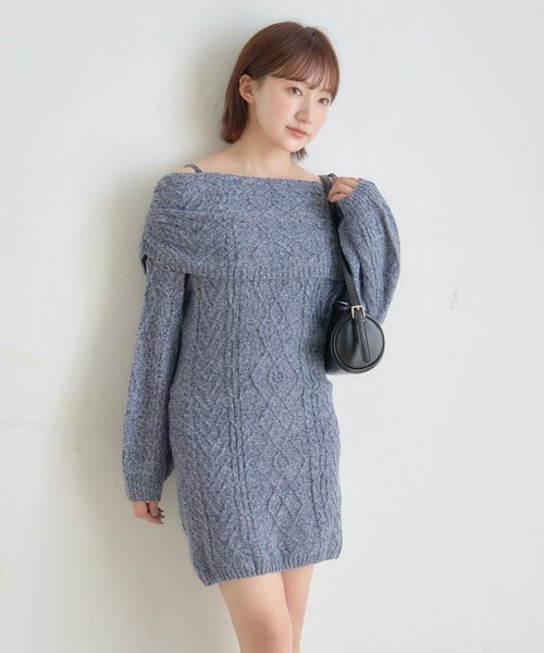 mline（エムライン）の「[mline]オフショル ケーブルニットワンピース（ワンピース・レディース・チャコールグレー/ベージュ/ブルー・FREE）」の18枚目の写真