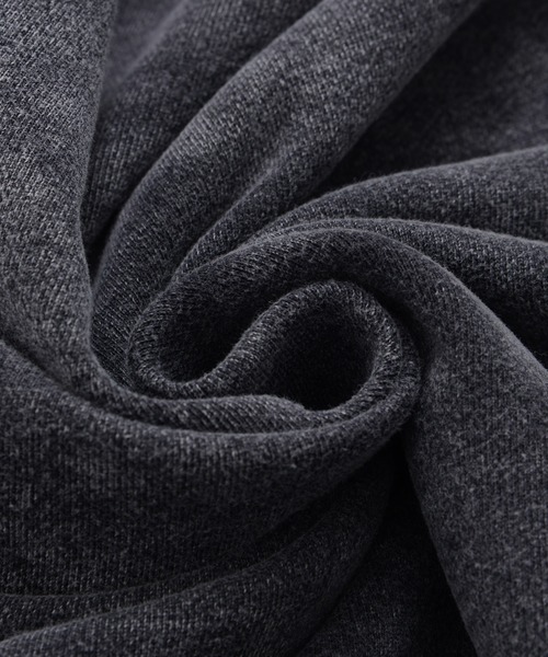 Revo.（レボ）の「グランジ加工 トライバルロゴプリント 裏毛 ドローコード 短丈 ワイド スウェット プルオーバー（スウェット・メンズ・ブラウン/チャコール/オフホワイト/スモークピンク・M/L）」の20枚目の写真