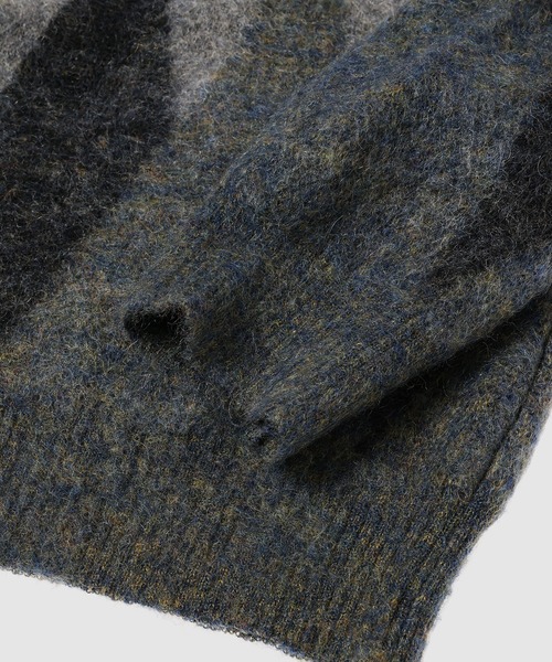 TAKAHIROMIYASHITATheSoloIst.(タカヒロミヤシタザソロイスト)の「kurt.cardigan I(カーディガン/ボレロ・メンズ・ネイビー・46/48)」の4枚目の写真