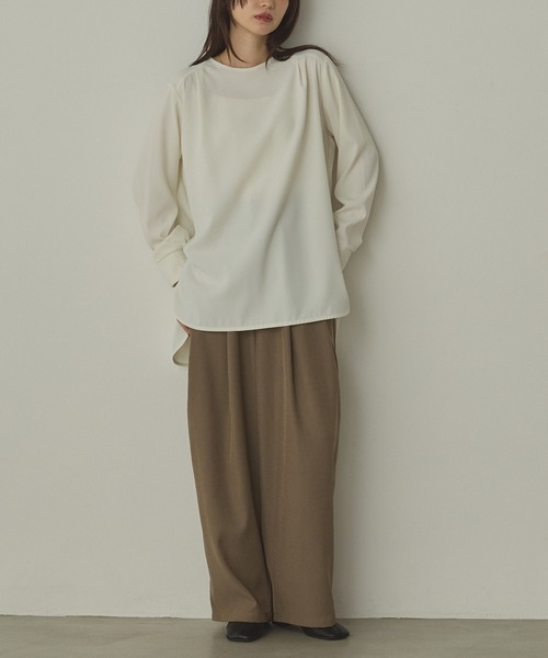 hunch(ハンチ)の「ストレッチジョーゼット 万能ブラウス(シャツ/ブラウス・レディース・オフホワイト/クリーム/ブラック・FREE)」の11枚目の写真