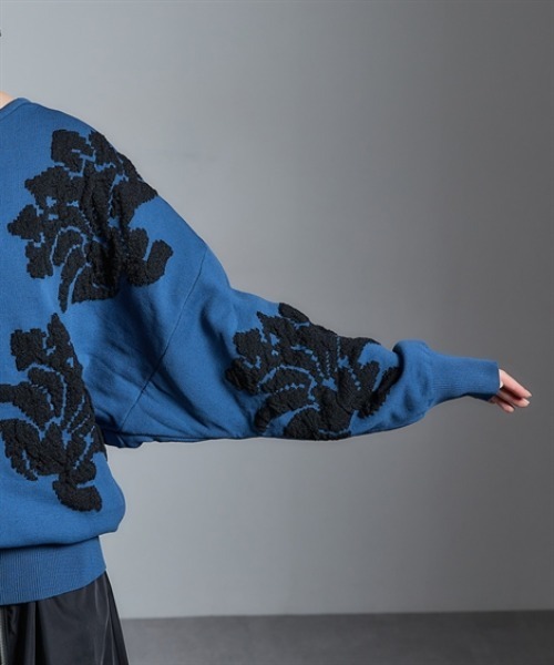 Soiunique（スワユニーク）の「花柄ジャガード編みゆったりドルマン調シルエットニット ［Soiunique］（ニット/セーター・レディース・ブラック×ベージュ/ブルー系・S～Ｍ/L～LL）」の14枚目の写真