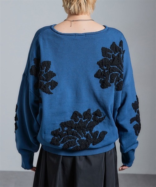 Soiunique（スワユニーク）の「花柄ジャガード編みゆったりドルマン調シルエットニット ［Soiunique］（ニット/セーター・レディース・ブラック×ベージュ/ブルー系・S～Ｍ/L～LL）」の15枚目の写真