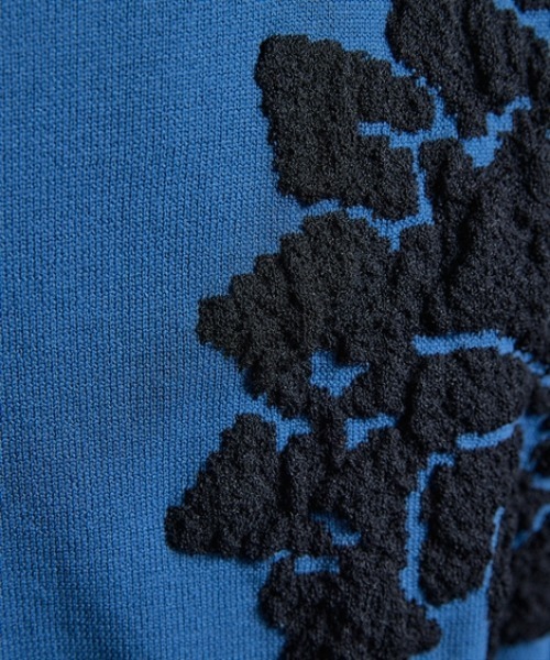 Soiunique（スワユニーク）の「花柄ジャガード編みゆったりドルマン調シルエットニット ［Soiunique］（ニット/セーター・レディース・ブラック×ベージュ/ブルー系・S～Ｍ/L～LL）」の16枚目の写真