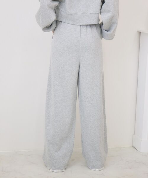 ems excite(エムズエキサイト)の「裏起毛パーカーSETUP(パーカー・レディース・ダークグレー/ピンク/ナチュラル・FREE)」の14枚目の写真