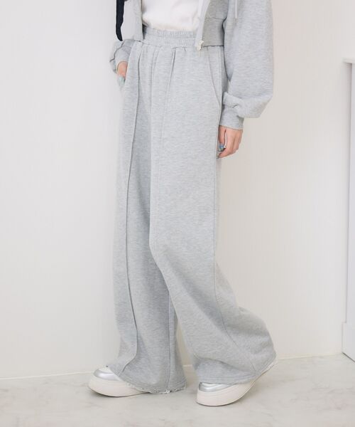 ems excite(エムズエキサイト)の「裏起毛パーカーSETUP(パーカー・レディース・ダークグレー/ピンク/ナチュラル・FREE)」の15枚目の写真