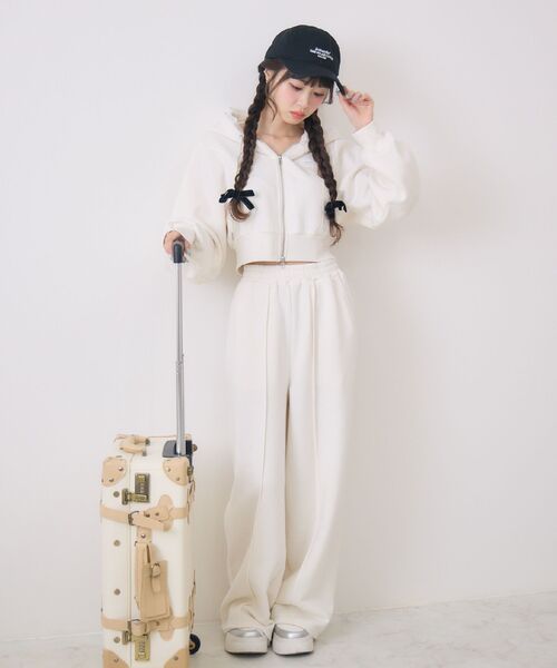 ems excite(エムズエキサイト)の「裏起毛パーカーSETUP(パーカー・レディース・ダークグレー/ピンク/ナチュラル・FREE)」の17枚目の写真