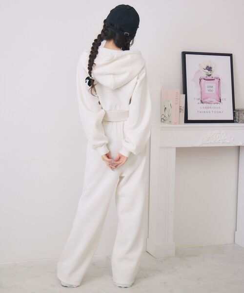 ems excite(エムズエキサイト)の「裏起毛パーカーSETUP(パーカー・レディース・ダークグレー/ピンク/ナチュラル・FREE)」の20枚目の写真