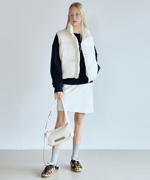 NICK&NICOLE（ニックアンドニコール）の「NICOLE SIGNATURE PADDING VEST_CREAM（ベスト・レディース・その他・FREE）」の4枚目の写真