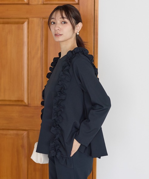 Neige（ネージュ）の「ツインフリルフレアトップス（Tシャツ/カットソー・レディース・ブラック/ネイビー・ONE SIZE）」の4枚目の写真