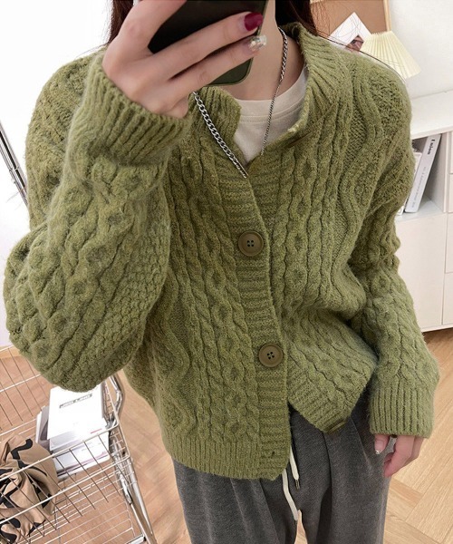 Miniministore(ミニミニストア)の「暖かいケーブル編みニットカーディガン秋冬(カーディガン/ボレロ・レディース・ダークブラウン/グリーン/ピンクベージュ/ブラック/オリーブ/オフホワイト・FREE)」の1枚目の写真