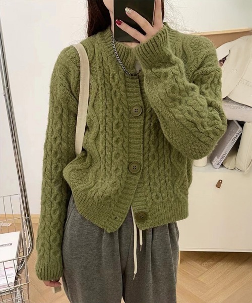 Miniministore(ミニミニストア)の「暖かいケーブル編みニットカーディガン秋冬(カーディガン/ボレロ・レディース・ダークブラウン/グリーン/ピンクベージュ/ブラック/オリーブ/オフホワイト・FREE)」の7枚目の写真